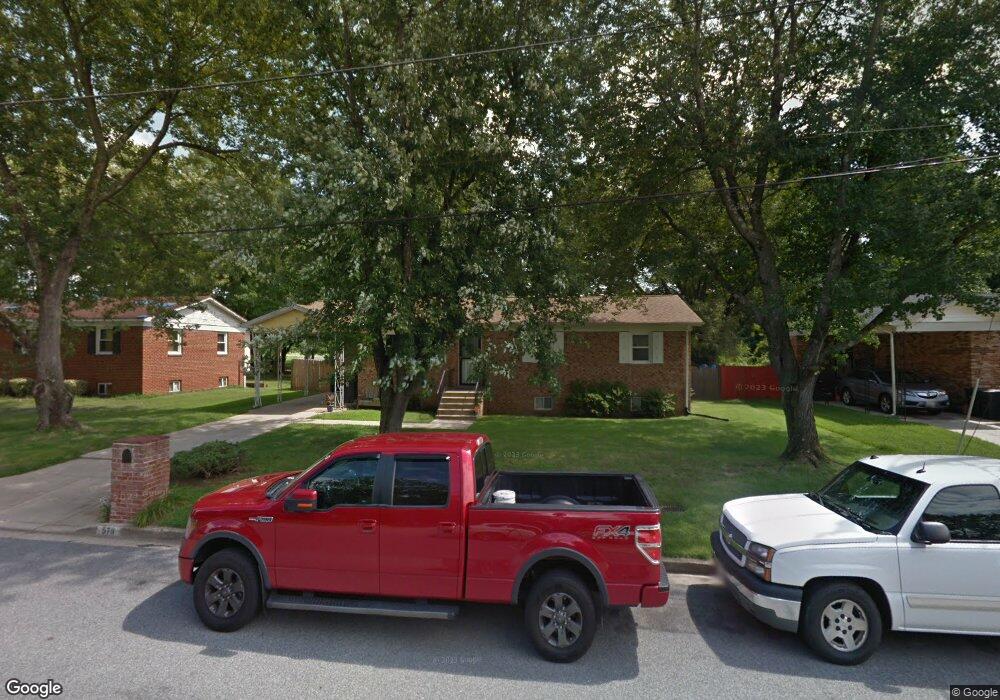 5711 Alan Dr, Clinton, MD 20735 - photo 1