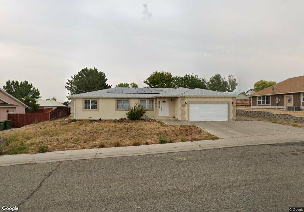 1883 Midas Dr unit 1, Winnemucca, NV 89445 - photo 1