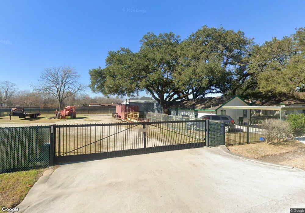 2038 Skinner Rd, Houston, TX 77093 - photo 1