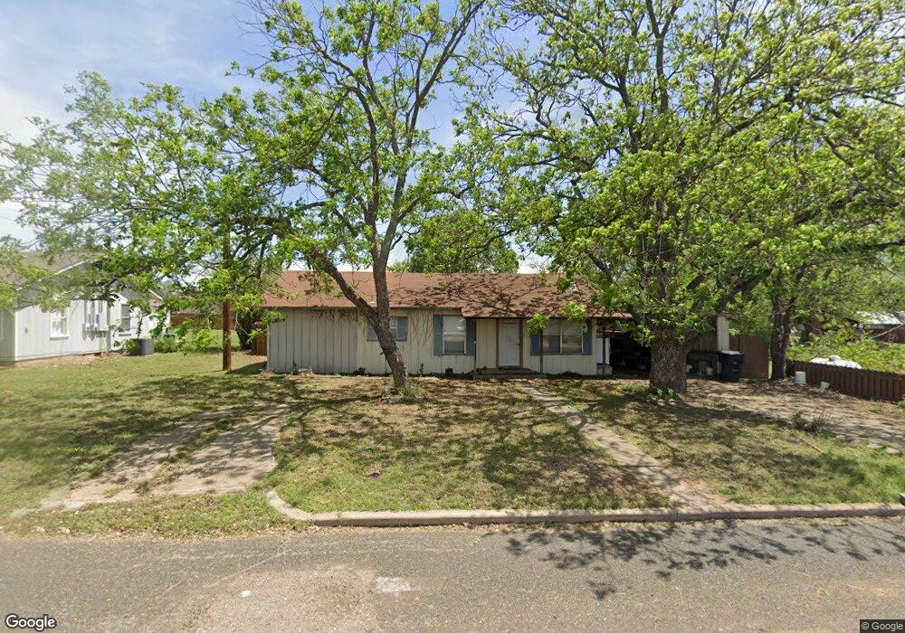 110 E Grothe St, Fredericksburg, TX 78624 - photo 1