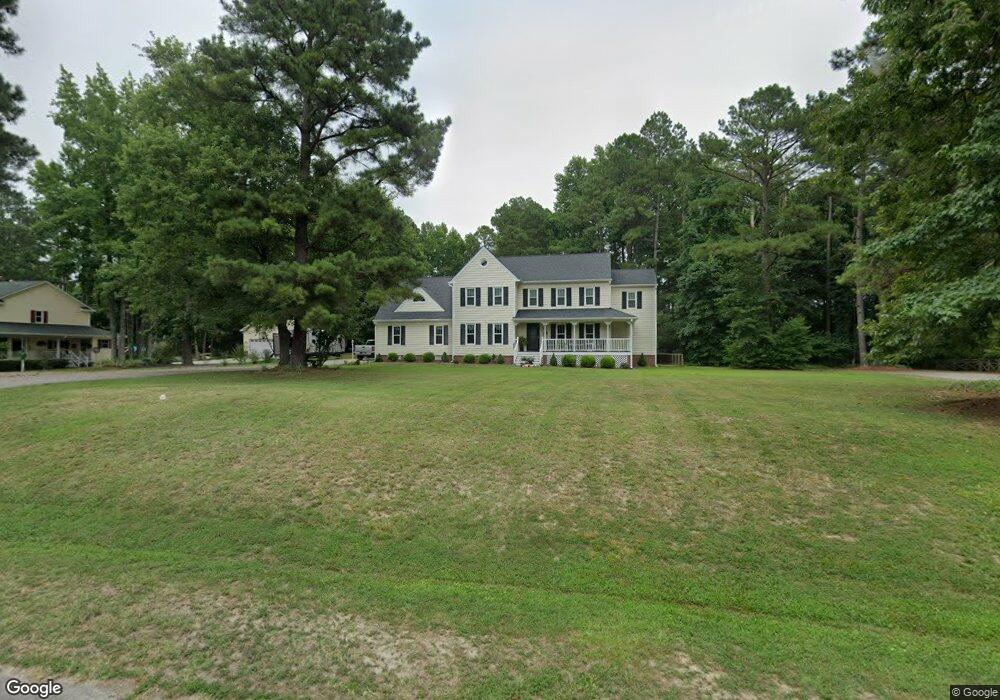 4046 Doe Run Rd, Hopewell, VA 23860 - photo 1