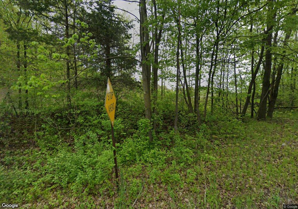 7240 Kettle View Dr S, West Bend, WI 53090 - photo 1