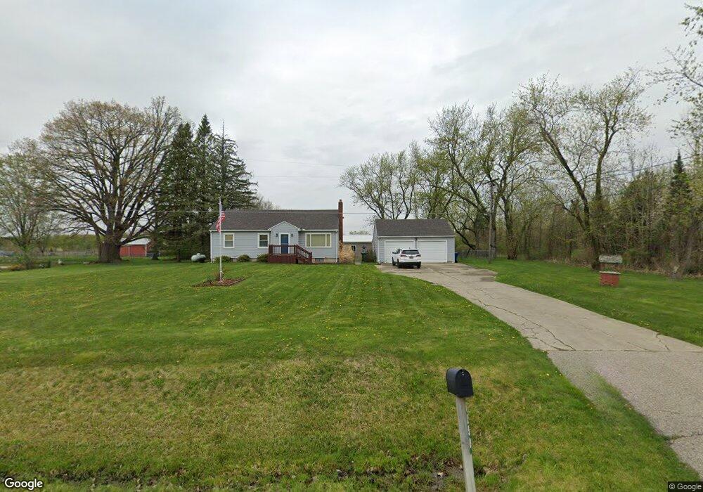 6250 Reid Rd, Swartz Creek, MI 48473 - photo 1