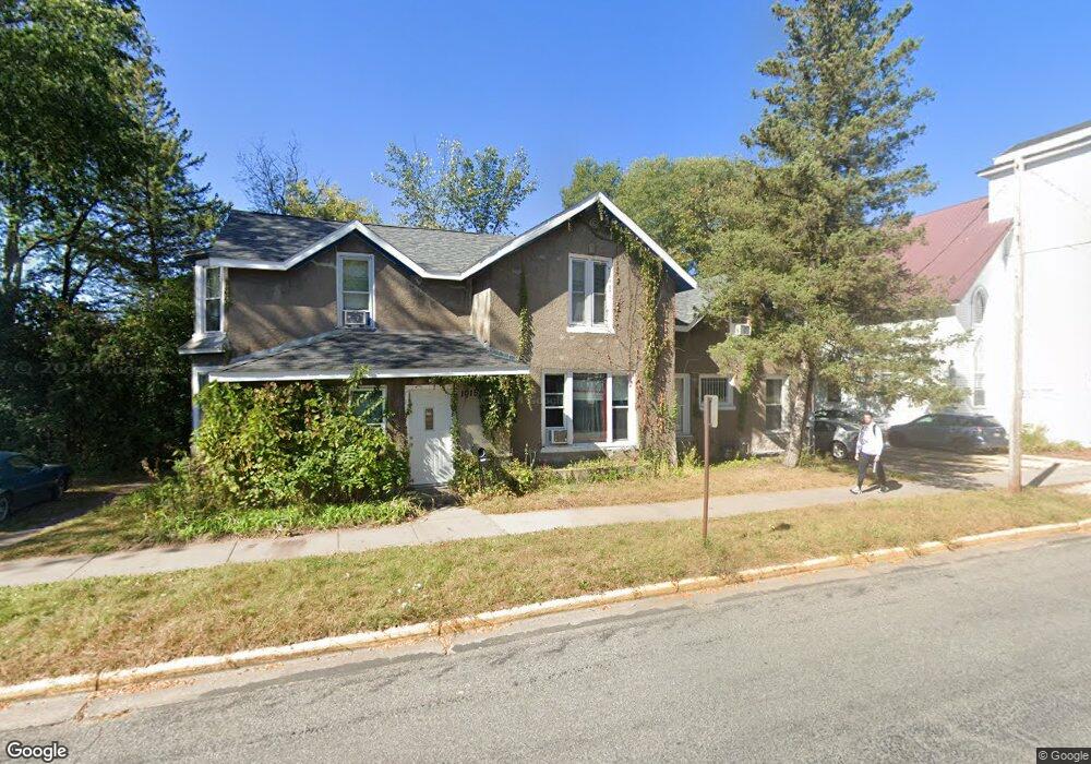 1015 6th St E, Menomonie, WI 54751 - photo 1