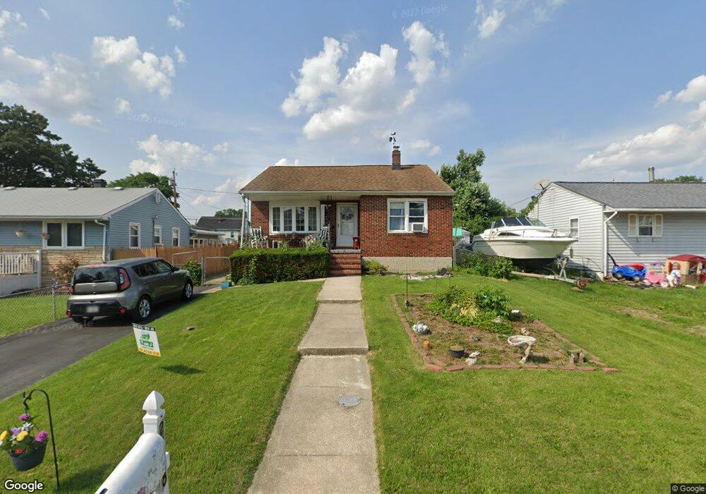 2918 Delaware Ave, Halethorpe, MD 21227 - photo 1