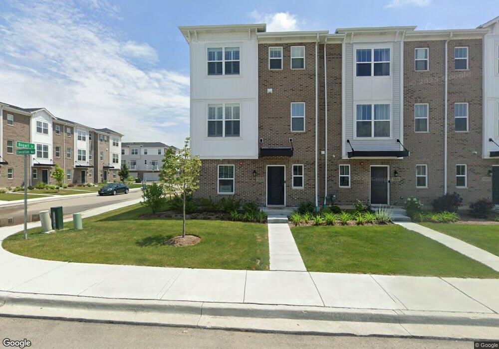 1090 Executive Way, Des Plaines, IL 60018 - photo 1