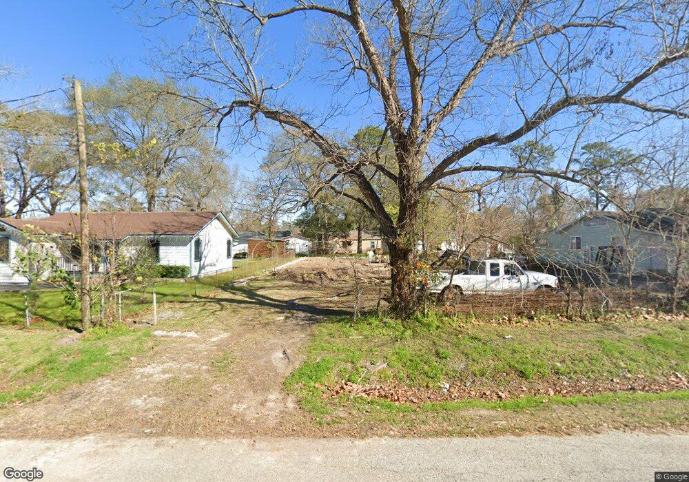 6805 Larkstone St unit B, Houston, TX 77028 - photo 1