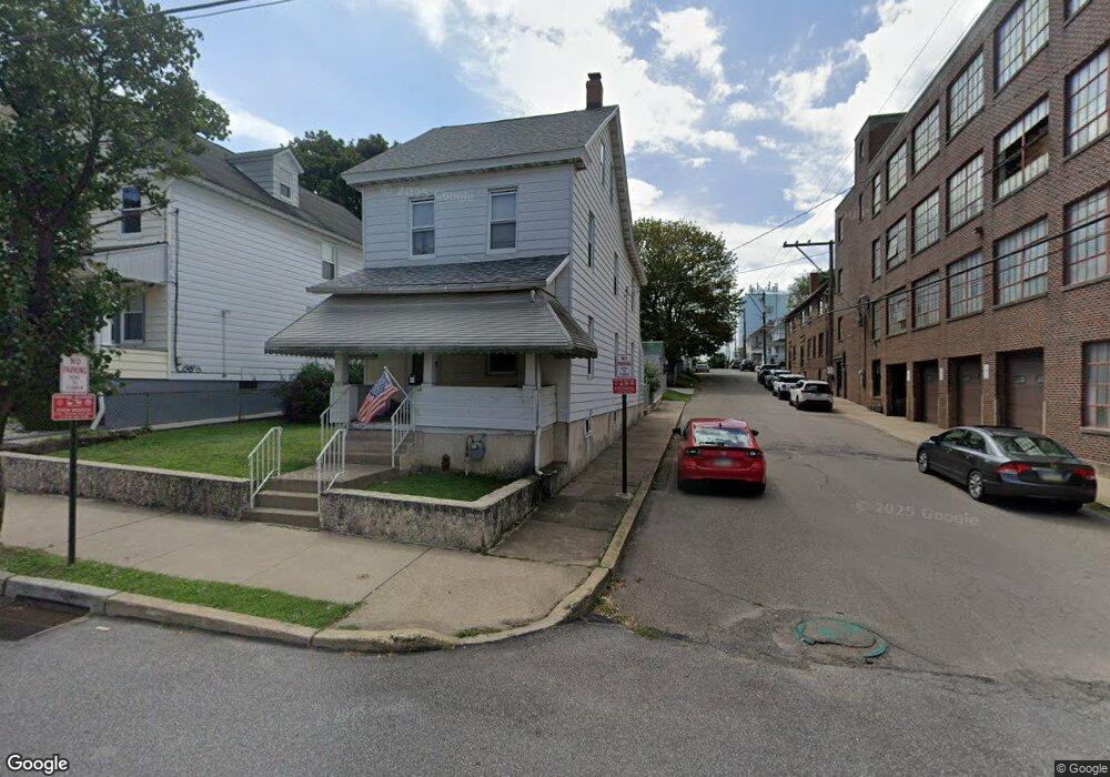 640 Grant St, Hazleton, PA 18201 - photo 1