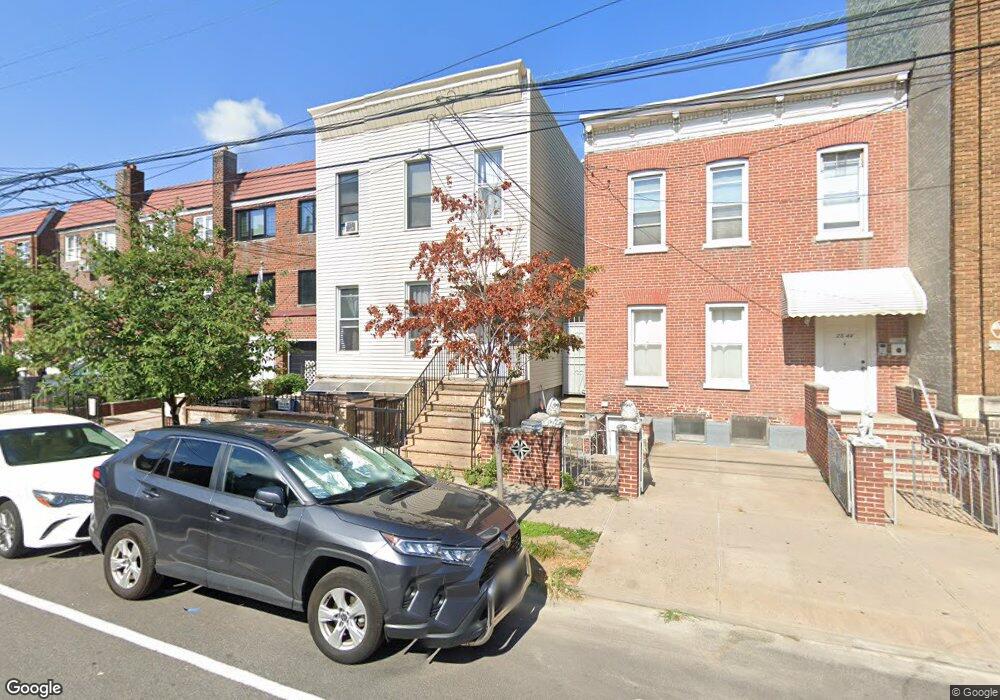 2546 43rd St, Astoria, NY 11103 - photo 1