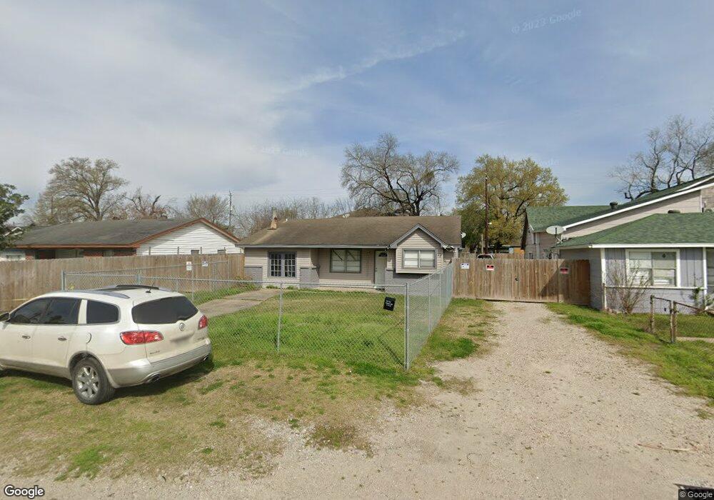 13433 Topeka St unit G, Houston, TX 77015 - photo 1