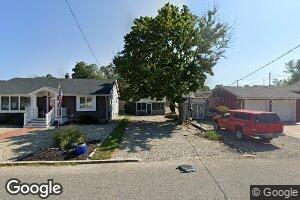 210 E Lakewood Ave, Ocean Gate, NJ 08740