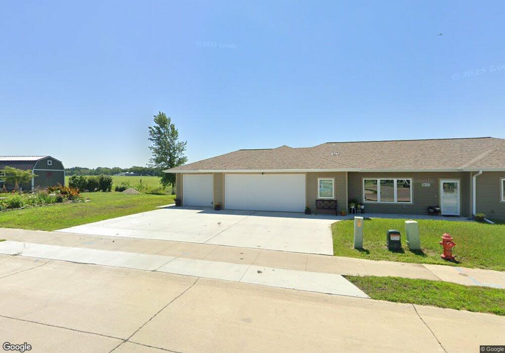 1305 38th St unit 193, Spirit Lake, IA 51360 - photo 1