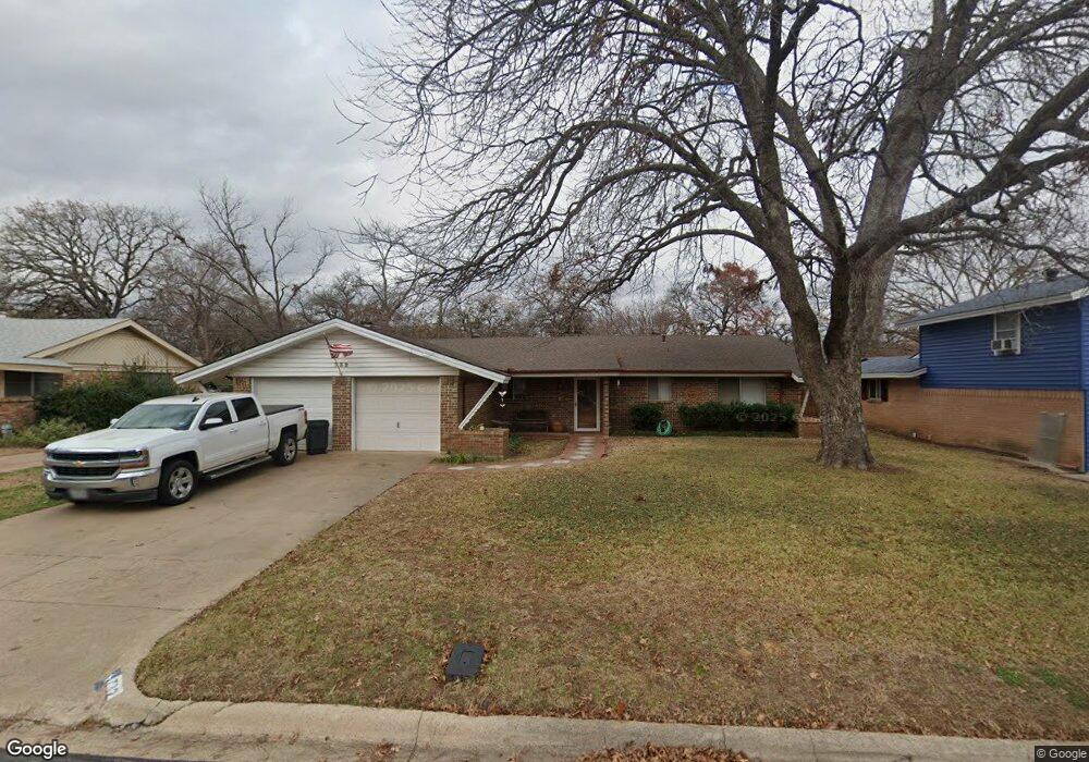 732 Edgehill Dr, Hurst, TX 76053 - photo 1