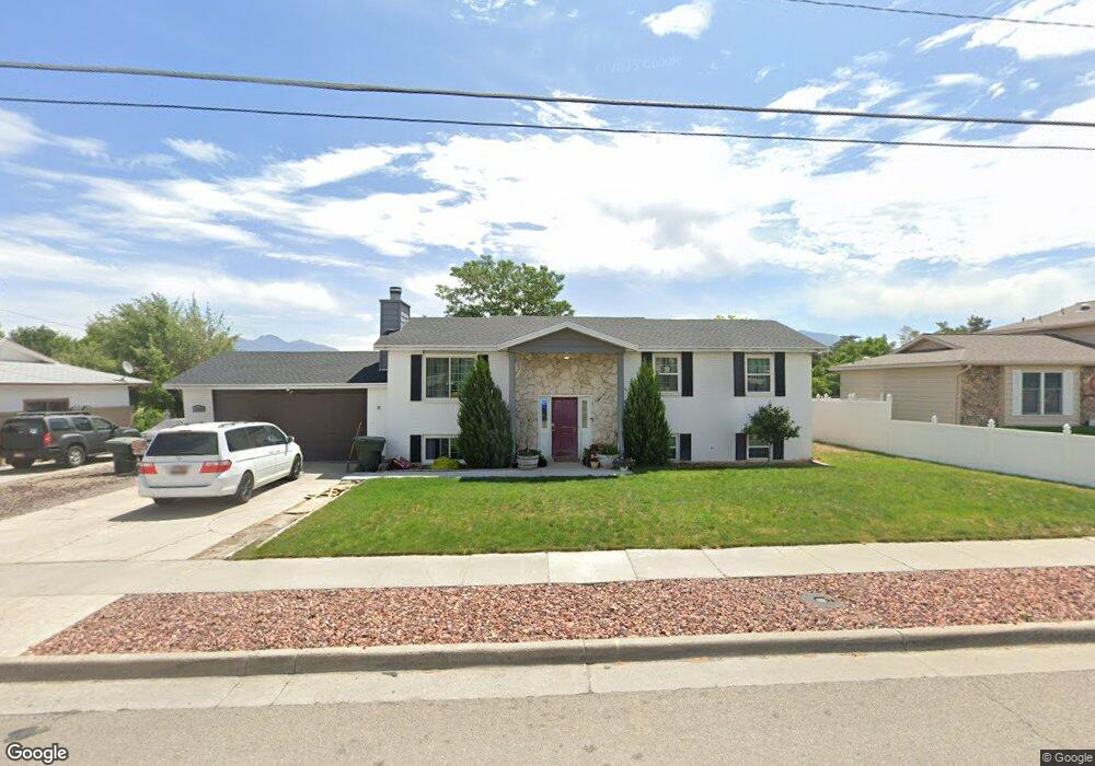 9225 S 2700 W, West Jordan, UT 84088 - photo 1