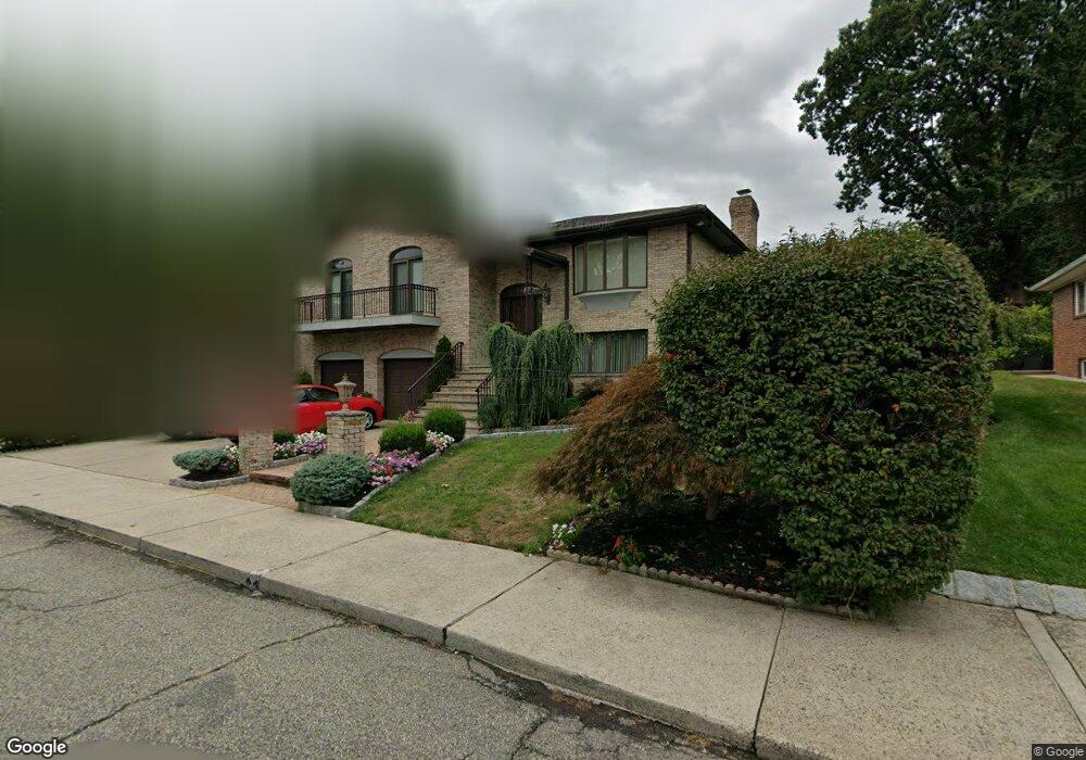 1333 Abbott Blvd, Fort Lee, NJ 07024 - photo 1