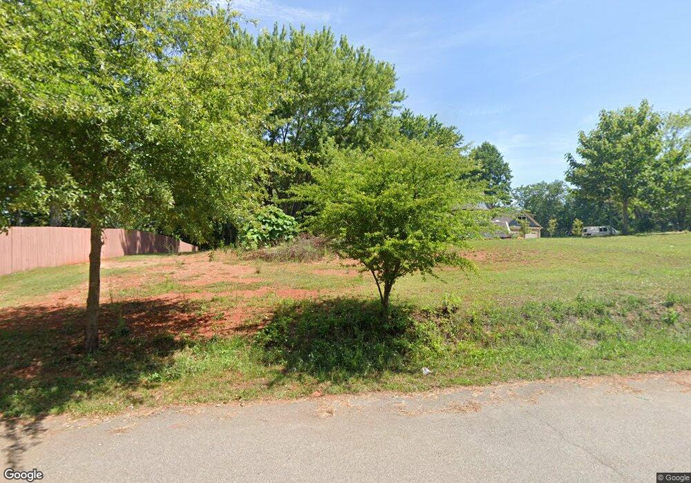 2529 Vaughandale Cir, Gainesville, GA 30506 - photo 1