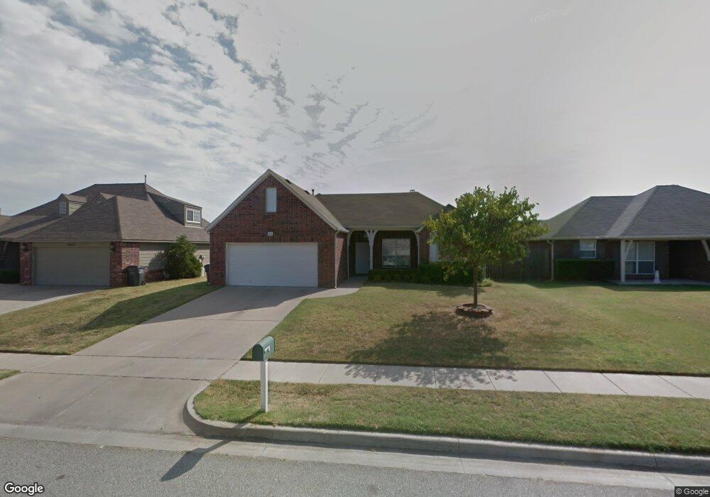 14615 S Maple Place, Glenpool, OK 74033 - photo 1