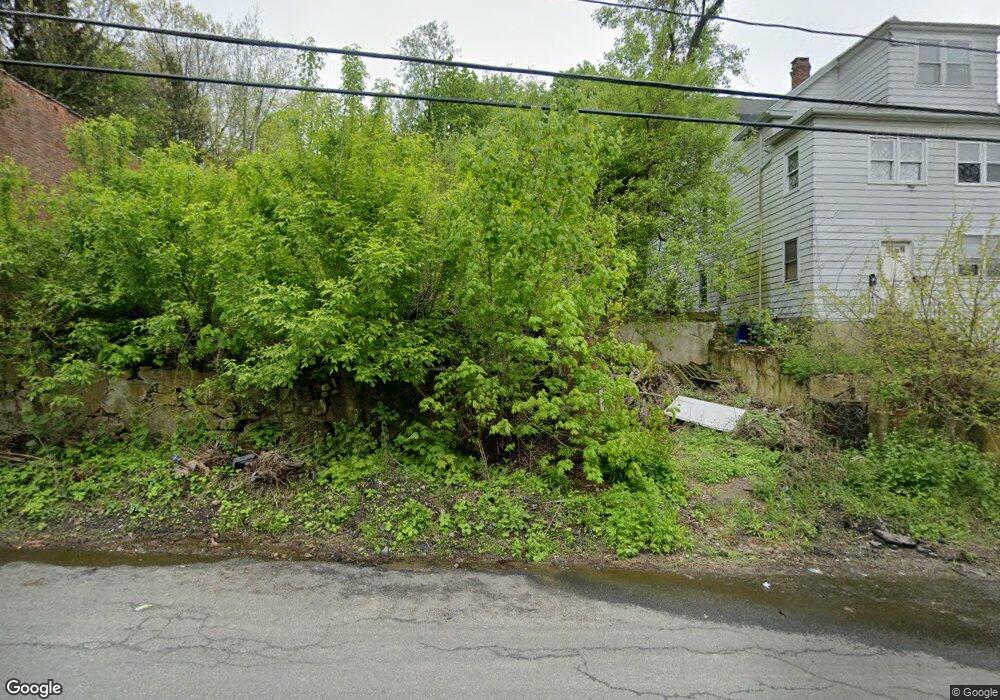 240 N Walnut St, Waterbury, CT 06704 - photo 1