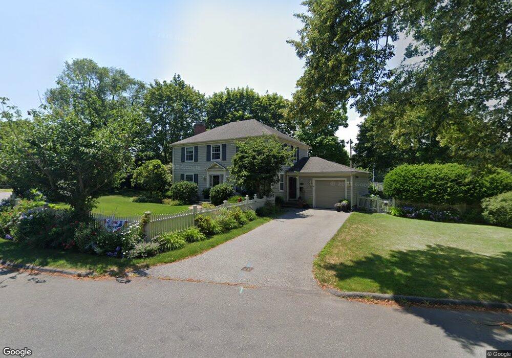 2 Rainbow Rd, Marblehead, MA 01945 - photo 1