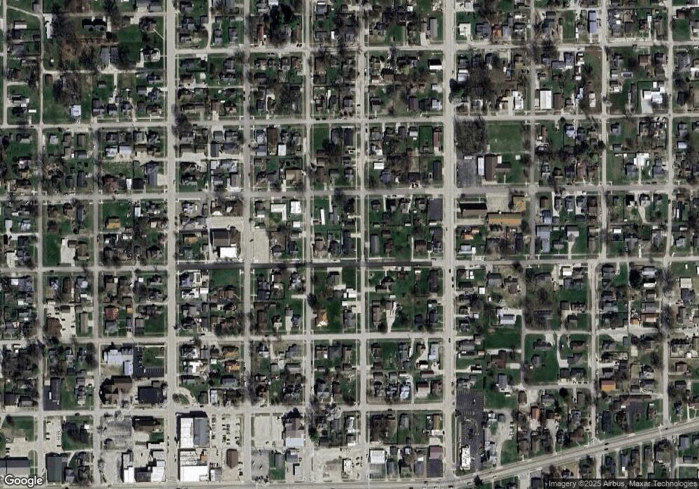 290 D St NE, Linton, IN 47441 - photo 1