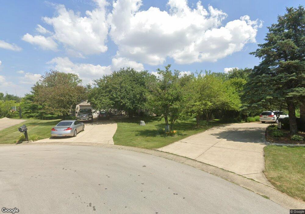 7859 Wooden Shoe Cir, Avon, IN 46123 - photo 1