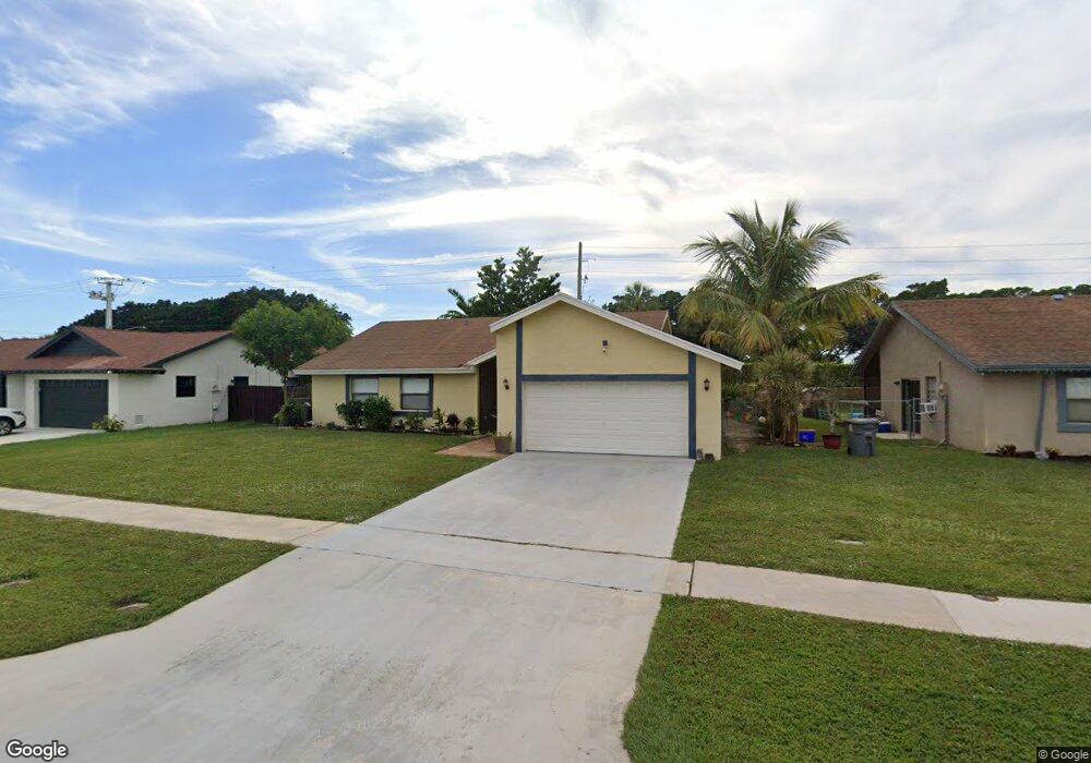 9107 Bedford Dr, Boca Raton, FL 33434 - photo 1