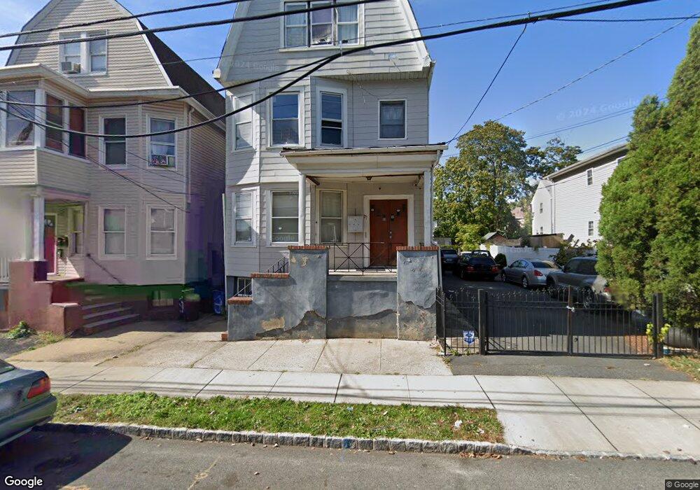 171 Watson Ave unit 3, West Orange, NJ 07052 - photo 1