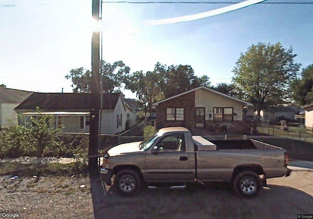 382 N Mapleton St, Columbus, IN 47201 - photo 1