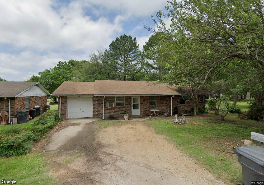 605 M St NE, Ardmore, OK 73401 - photo 1