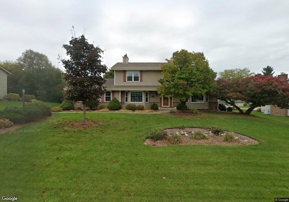 N102W15862 Flintlock Trail, Germantown, WI 53022 - photo 1