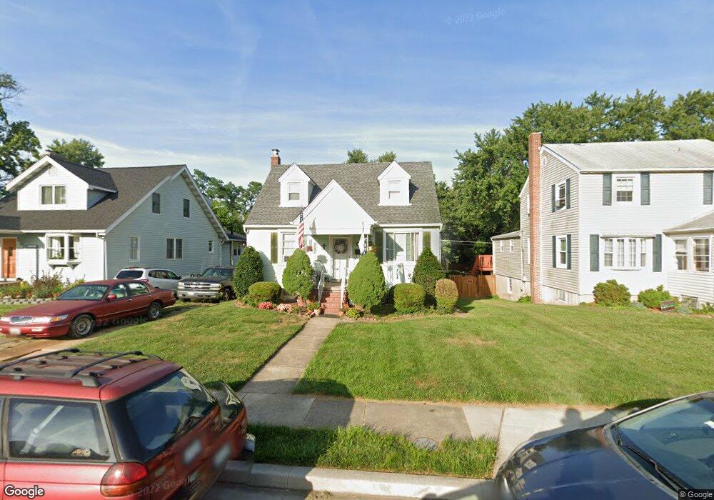 5567 Ashbourne Rd, Halethorpe, MD 21227 - photo 1