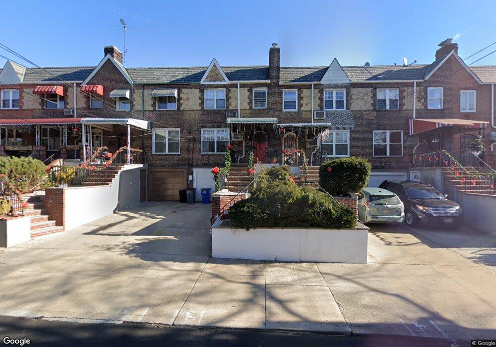 53133 63rd St, Maspeth, NY 11378 - photo 1