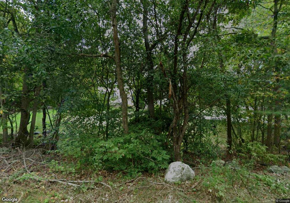 348 Mulpus Rd, Lunenburg, MA 01462 - photo 1