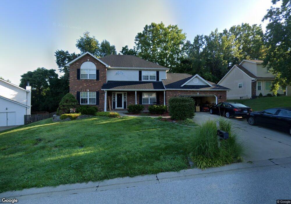 102 Michelle Dr, Glen Carbon, IL 62034 - photo 1