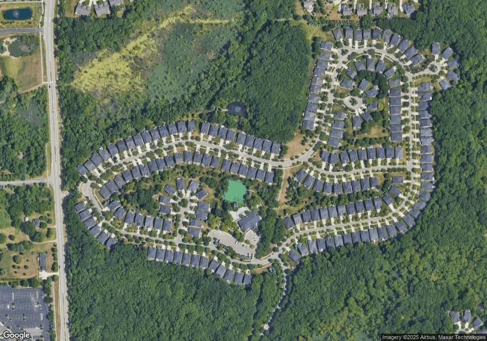 4007 Hillsdale Dr unit 261, Auburn Hills, MI 48326 - photo 1