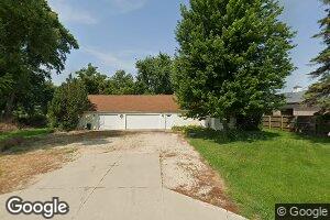 325 N Grove St, Creston, IL 60113