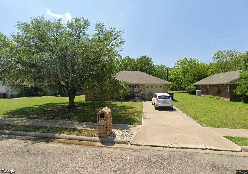 707 Park Place, Whitesboro, TX 76273 - photo 1