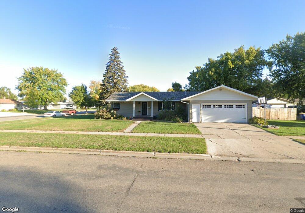 1503 2nd Place NE, Jamestown, ND 58401 - photo 1