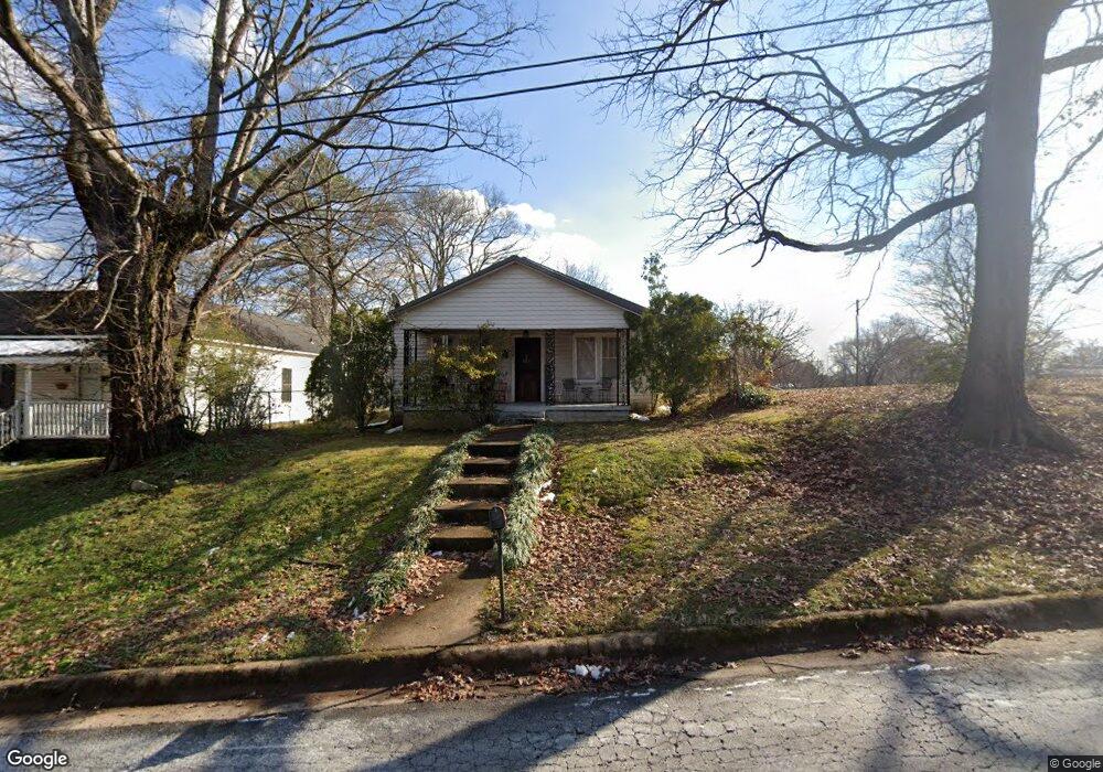 1208 E Limestone St, Florence, AL 35630 - photo 1