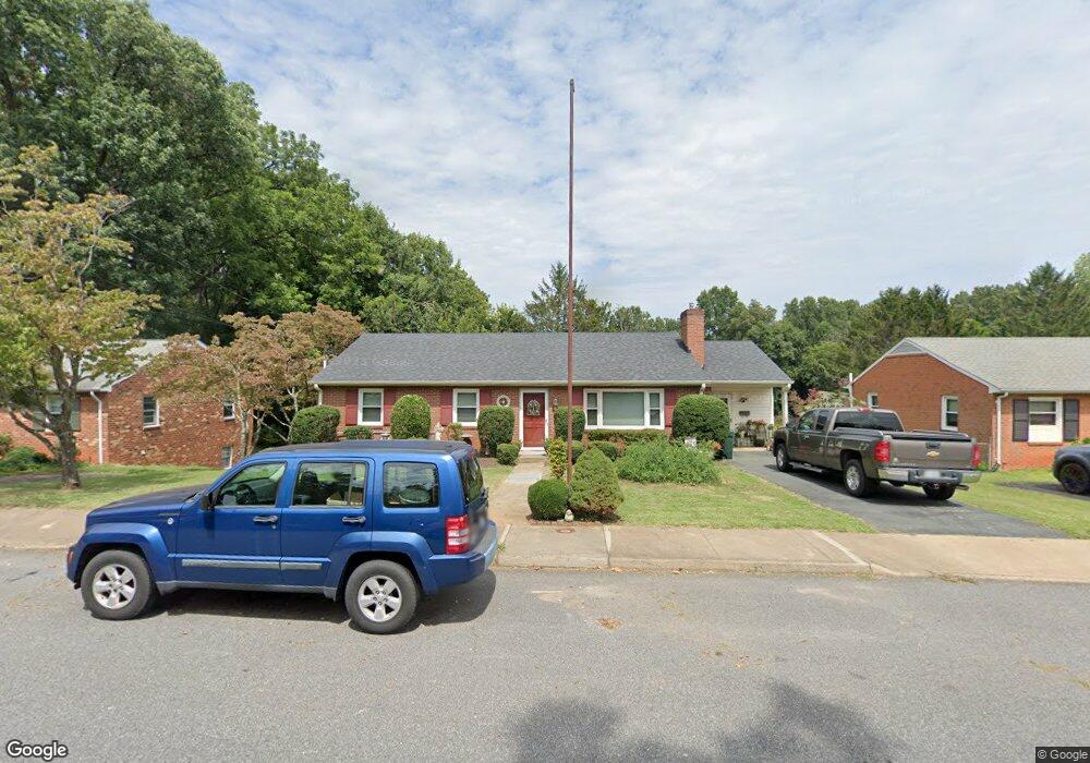 607 Davis Ave, Charlottesville, VA 22901 - photo 1