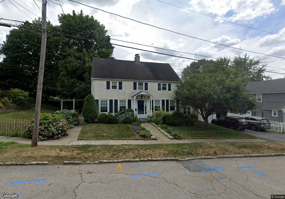 26 Aberdeen Rd, Riverside, RI 02915 - photo 1