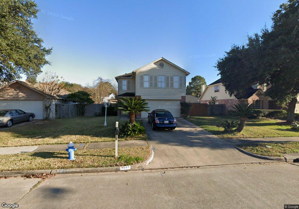 9022 Winnsboro Dr, Houston, TX 77088 - photo 1