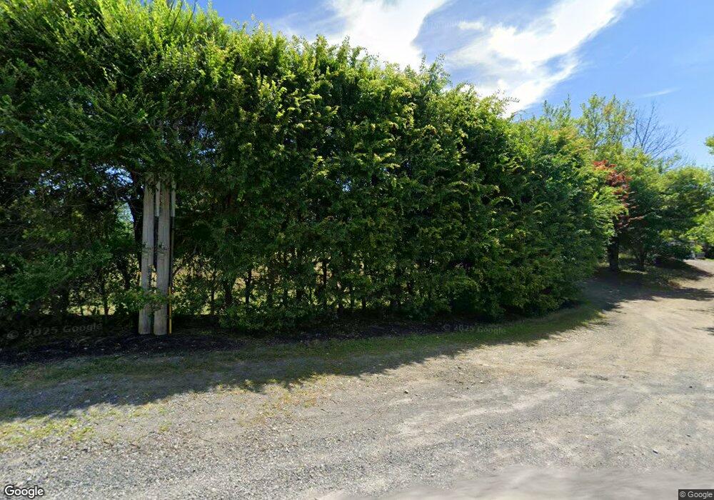 682 Church Ave, Germantown, NY 12526 - photo 1