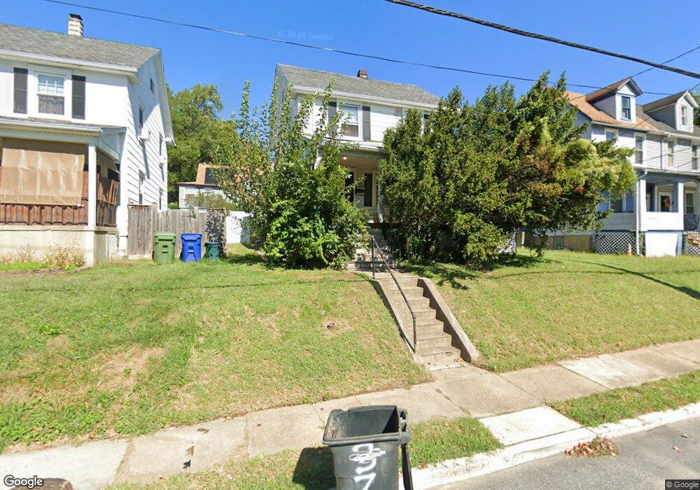 3702 Parkside Dr, Baltimore, MD 21206 - photo 1