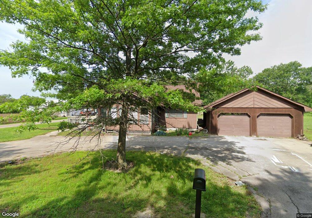 110 Elm St, Altamont, KS 67330 - photo 1