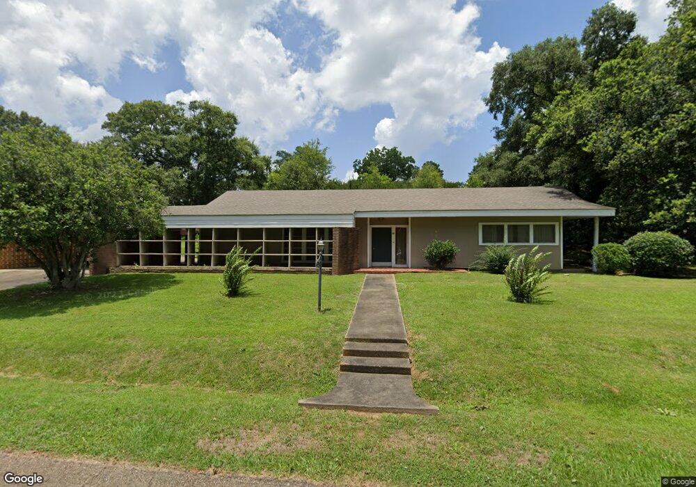 911 Pecan Ln, Tylertown, MS 39667 - photo 1