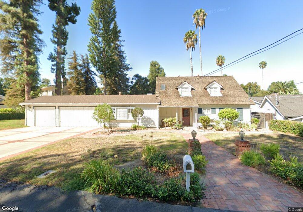 20534 Dumont St, Woodland Hills, CA 91364 - photo 1