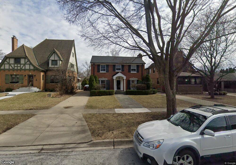 311 S Chandler Ave, Elmhurst, IL 60126 - photo 1