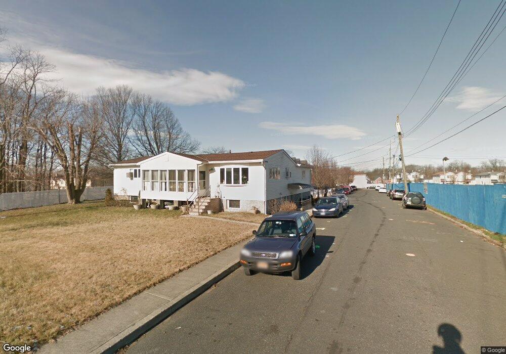 34 Trina Ln, Staten Island, NY 10309 - photo 1