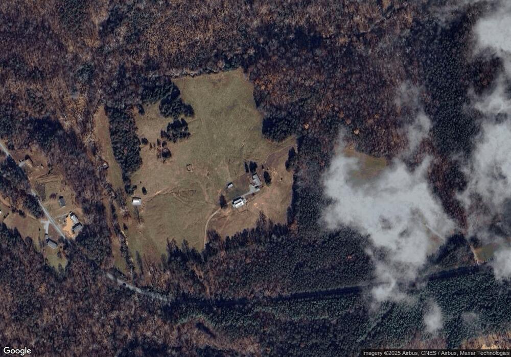 2213 Mapleton Dr, Callands, VA 24530 - photo 1